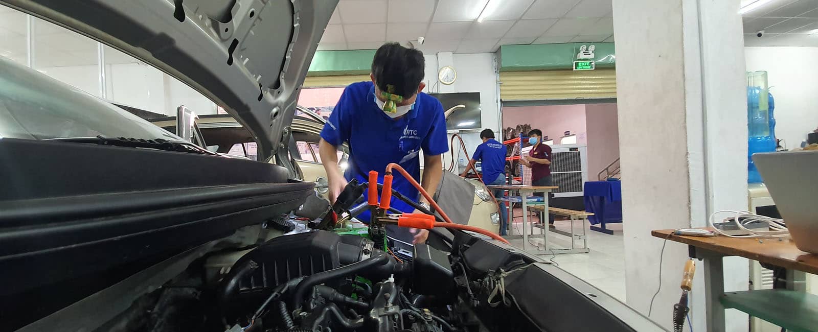 Trung tâm dạy nghề sửa chữa ô tô VATC