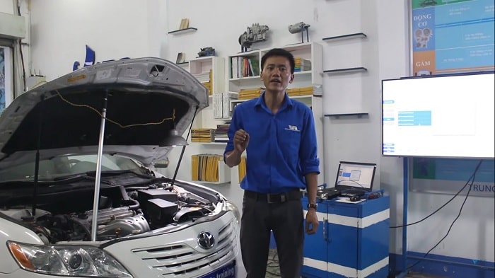 Cách thay ECU trên xe Toyota – Lexus và cài đặt lại chúng